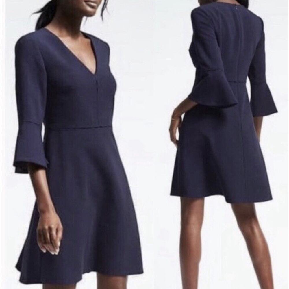 BANANA REPUBLIC Dress Size 8 Fit Flare 3/4 Flutter Sleeve Midnight Navy Lined